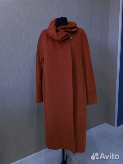 Пальто женское