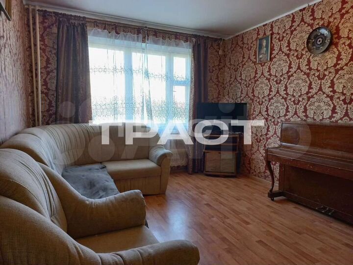 4-к. квартира, 82 м², 4/9 эт.