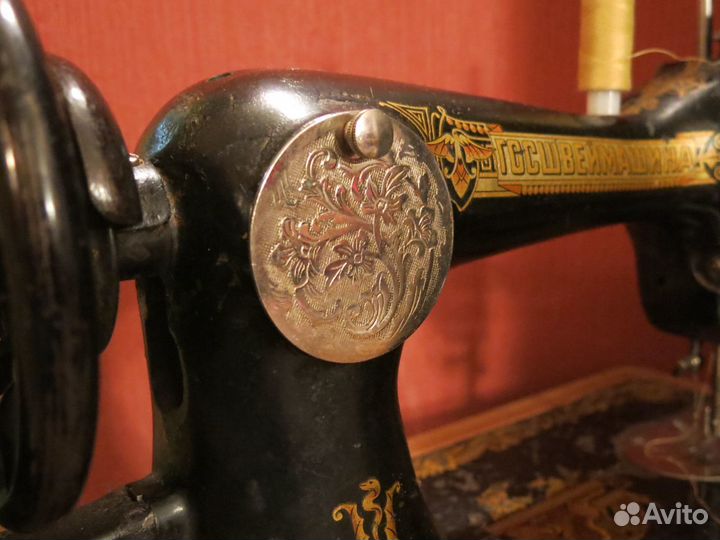 Швейная машинка 