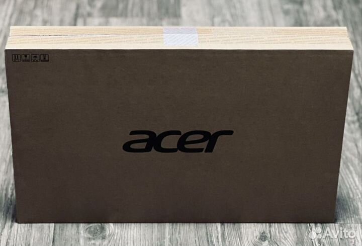 Acer aspire 3 8/512 15.6