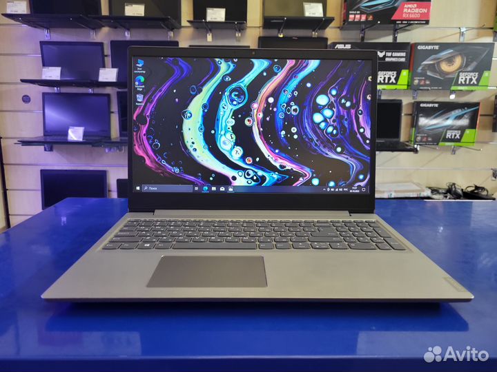 Ноутбук Lenovo