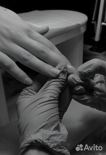 Мастер маникюра