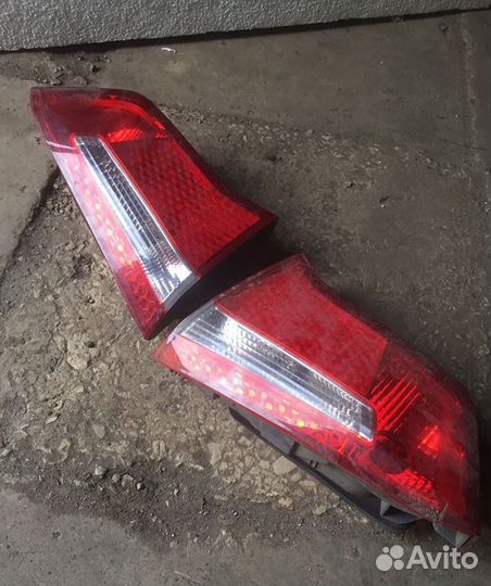 Kia Rio 3 фонарь задний правый и левый