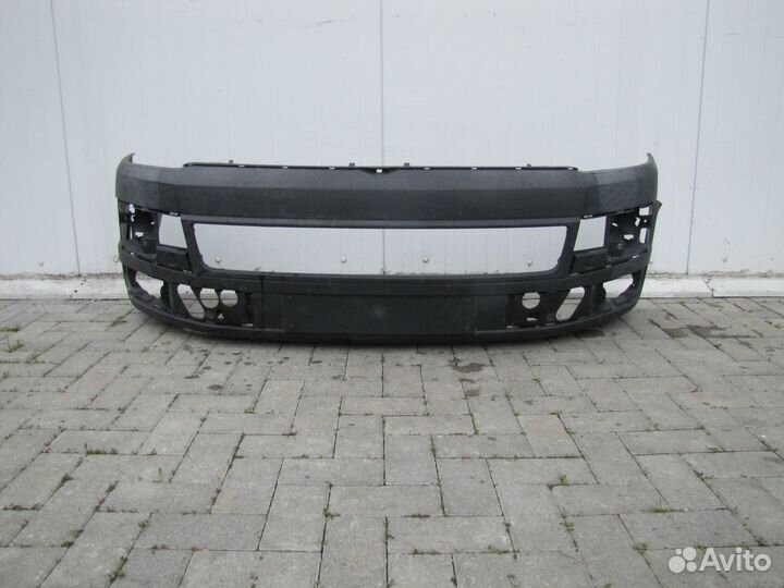 Volkswagen T5 бампер передний