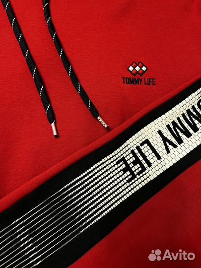 Костюм спортивный