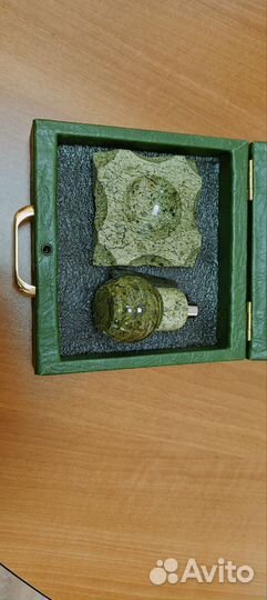 Подарочный набор из натурального камня (змеевик)