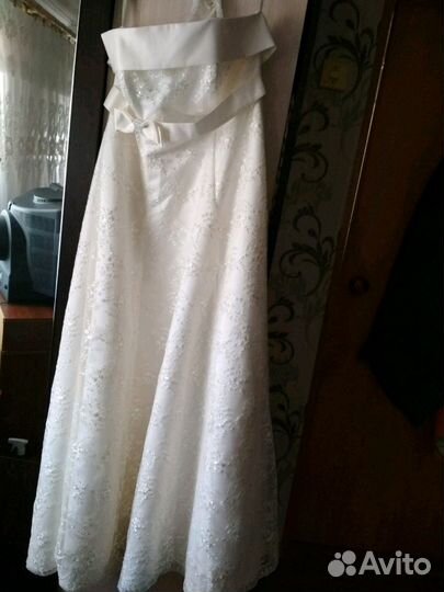 Свадебное платье