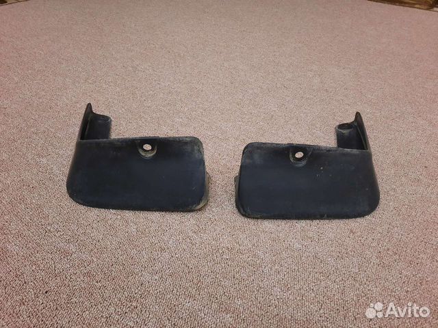 Брызговики на lancer 10