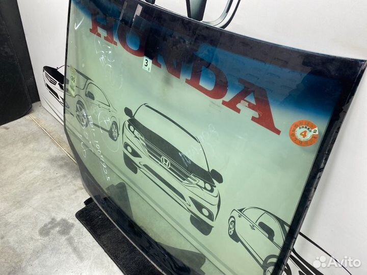 Стекло лобовое Honda Civic FD(4Д) 2006-2011Гв