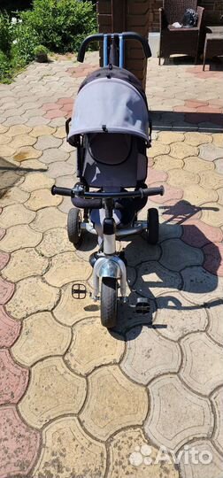 Детский велосипед с родительской ручкой