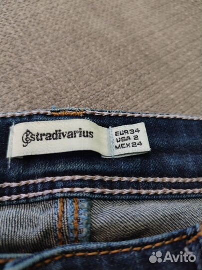 Джинсы Stradivarius р.42(xs)