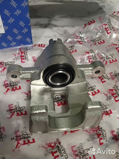 Суппорт задний левый на киа Рио 2 и хендай ассент