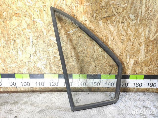 Форточка передняя правая Gaz Газ 2011