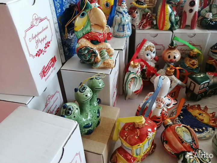 Игрушки новогодние. Фарфор