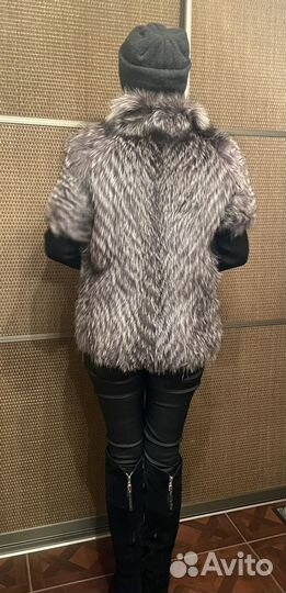 Жилетка меховая женская 46