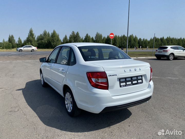 LADA Granta 1.6 МТ, 2024, 10 км