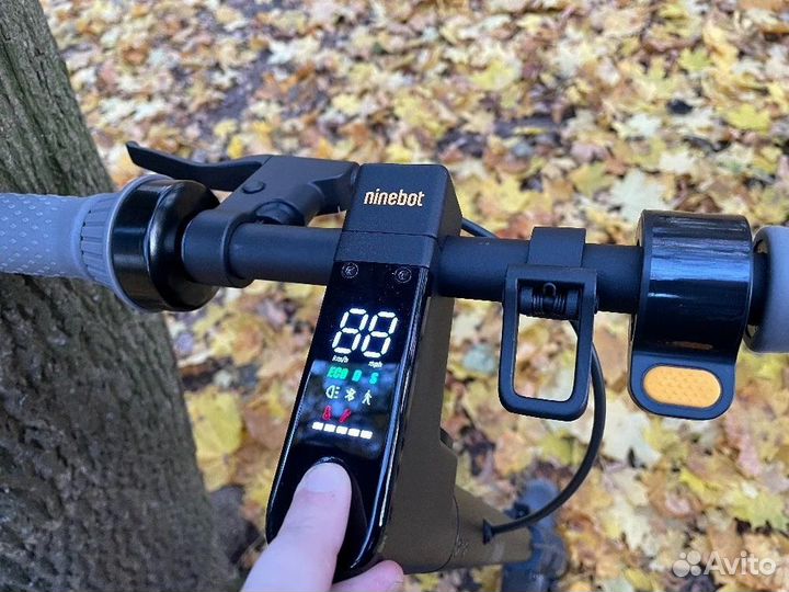 Электросамокат KickScooter Max G30P Б/У