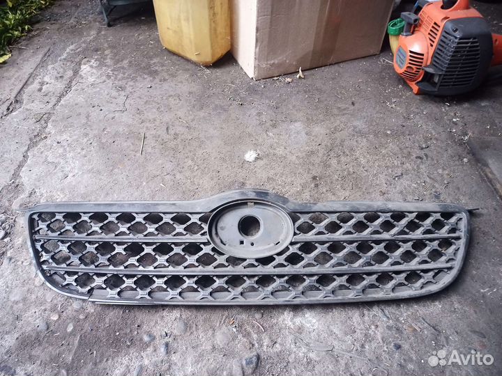 Решетка радиатора