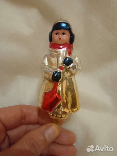 Ёлочная игрушка СССР мальчик с лопатой