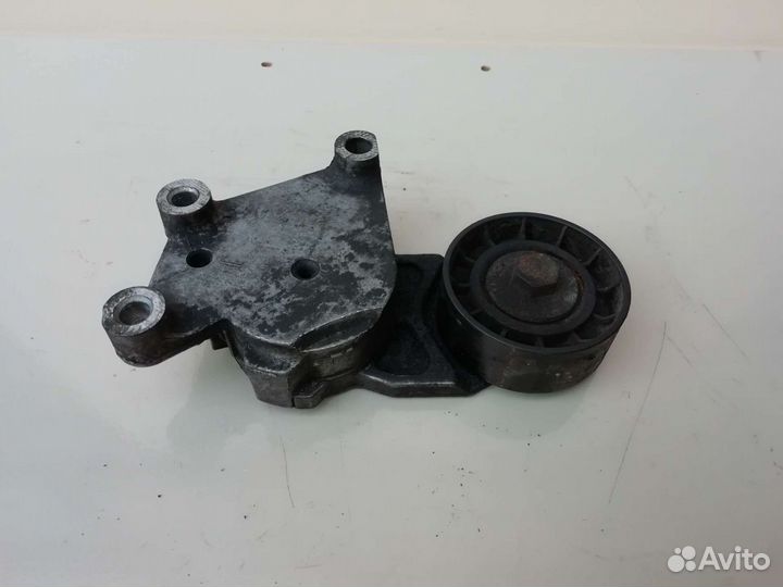 Натяжитель ремня 1.6 дизель Форд Фокус 2