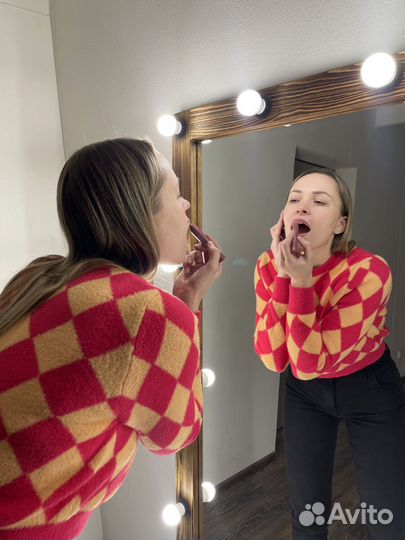 Зеркало с подсветкой в полный рост