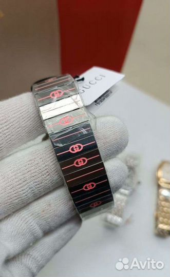 Часы Gucci