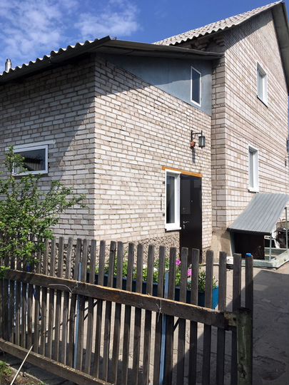 Дом 170 м² на участке 9,5 сот.