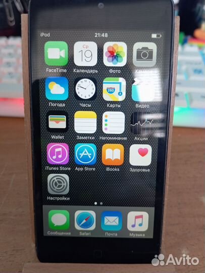Плеер iPod touch 5