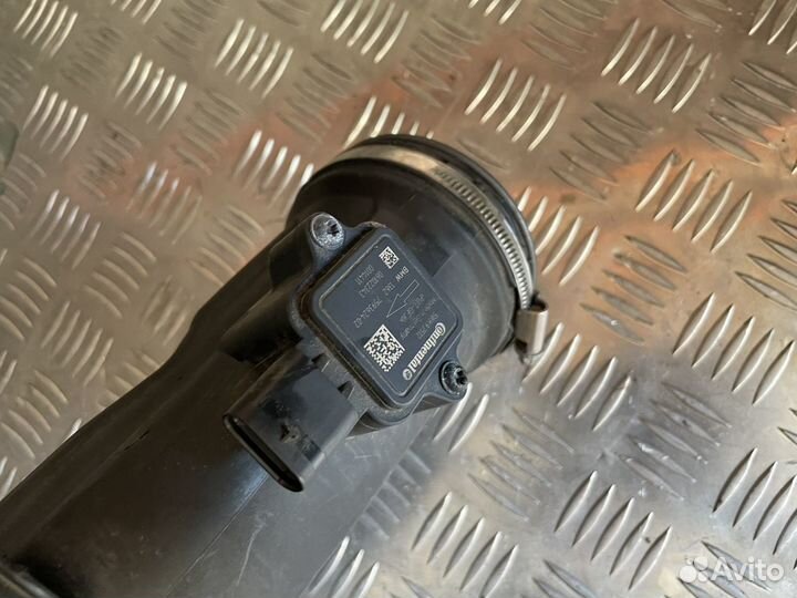 Патрубок интеркуллера BMW X5 3.5i N55