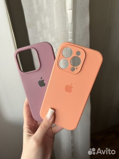 Чехлы на iPhone 14 pro