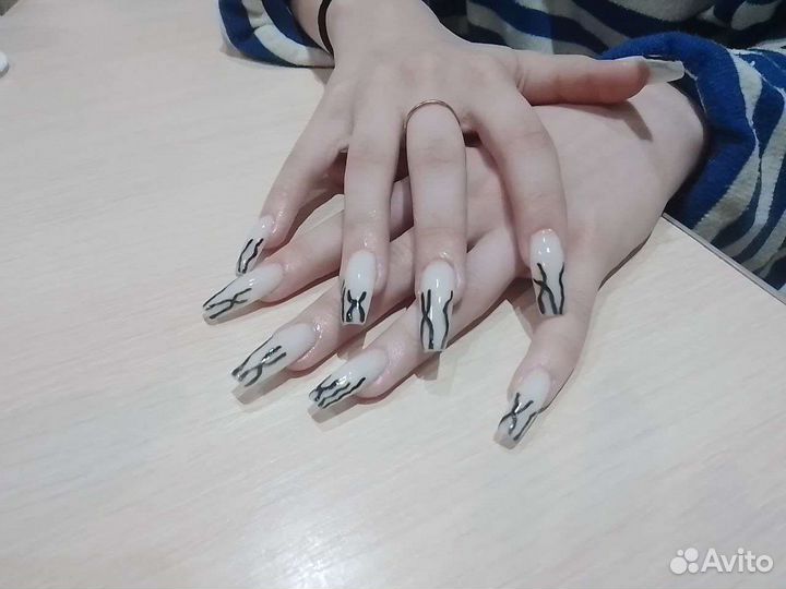 Маникюр на дому