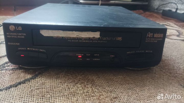 Видеомагнитофон