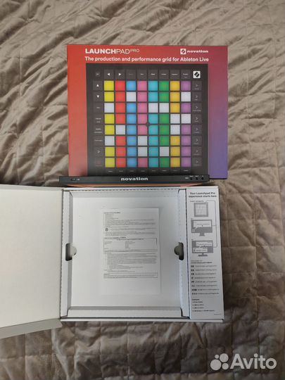 Миди контроллер Novation Launchpad Pro MK3