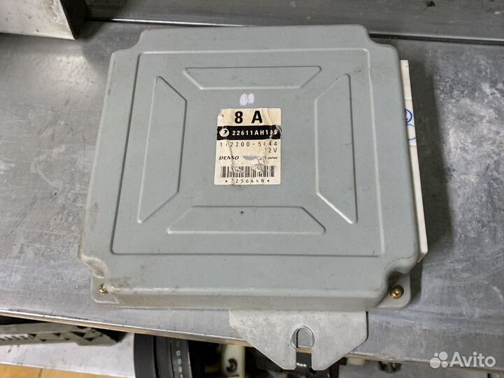 Блок управления двс Subaru Legacy Bl BP