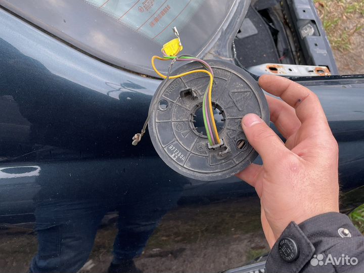 Подрулевой шлейф w210