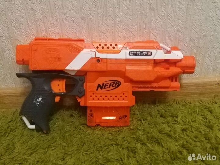 Бластер nerf