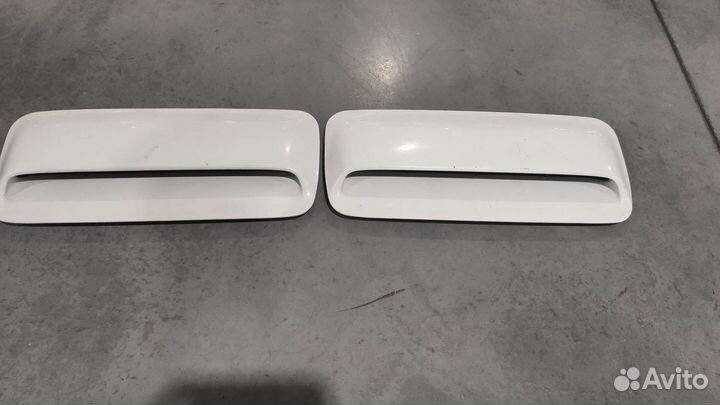 Воздухозаборник (ноздря) Forester SF