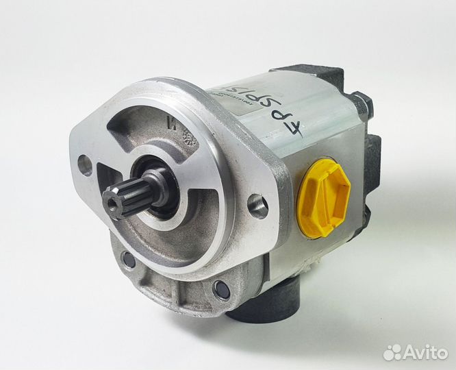 Гидравлический шестеренный насос пилотный Hitachi
