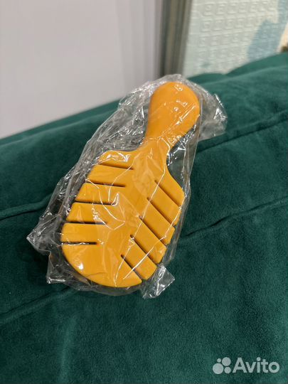 Расческа новая