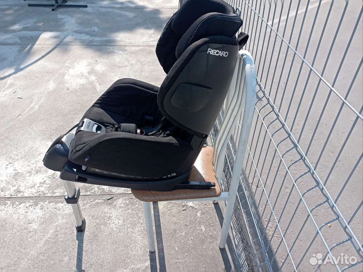 Детское автокресло isofix recaro zero