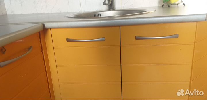 Кухонный гарнитур кухня б/у