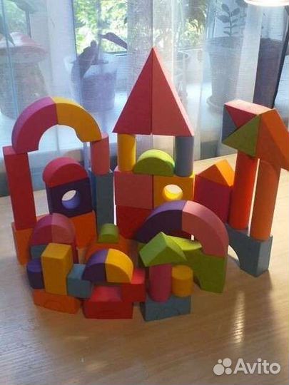 Развивающие игрушки