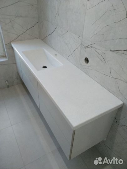 Столешница в ванную комнату