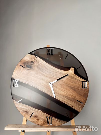 Часы настенные из дерева