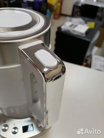 Чайник Kitfort KT-660-1