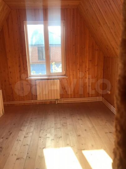 Дом 205 м² на участке 15 сот.