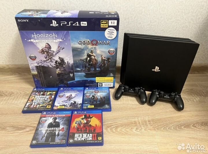 Sony PS4 Pro 1tb 2 джостика