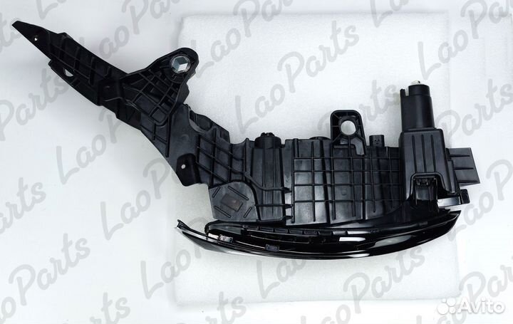 Передний указатель поворота Lixiang L9