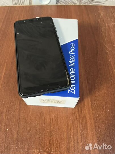 Asus zenfone max pro m1