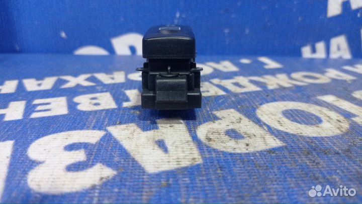 Кнопка стеклоподъемника Mercedes-Benz W220 седан